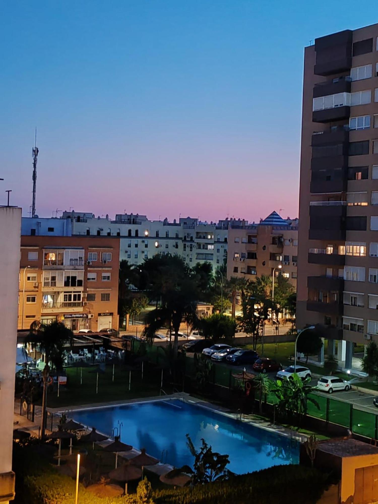 Anfitriones De Glamour - Albor De Sevilla Montequinto Exteriér fotografie